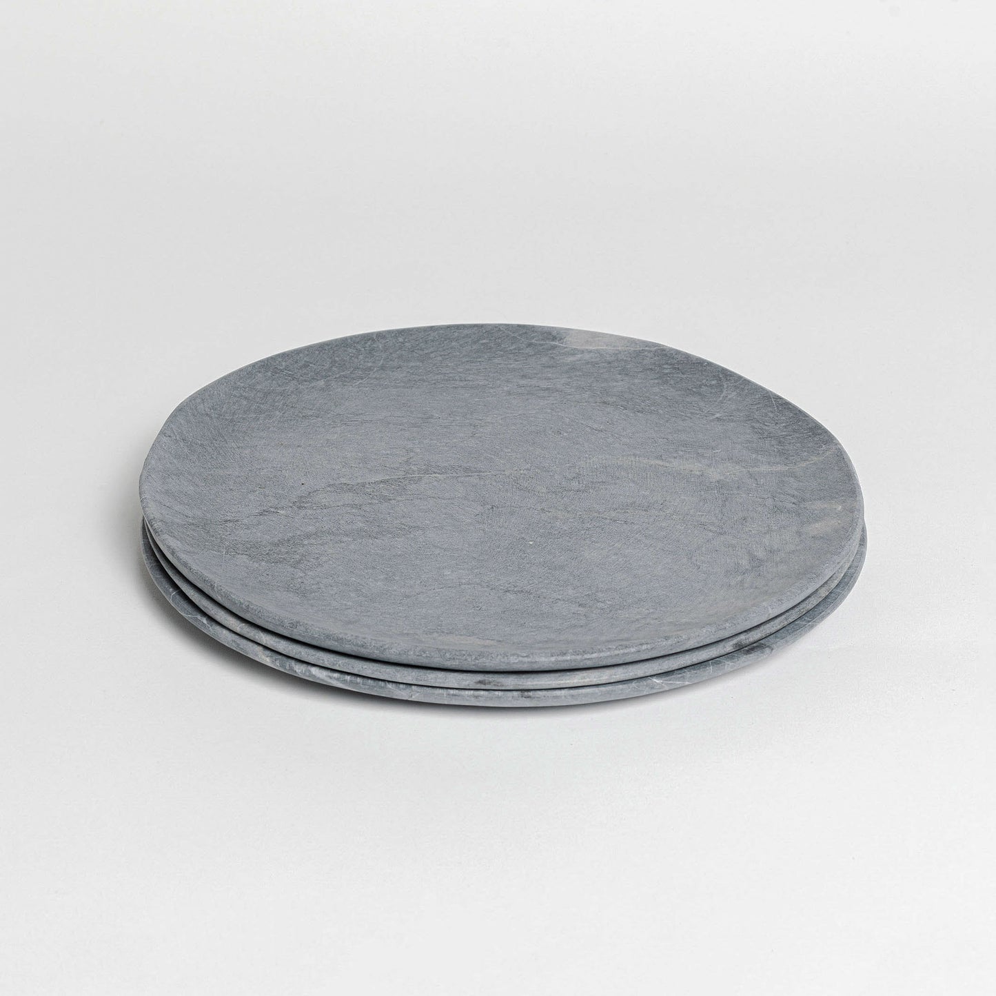 Gigantic Plate - Nordic Grey